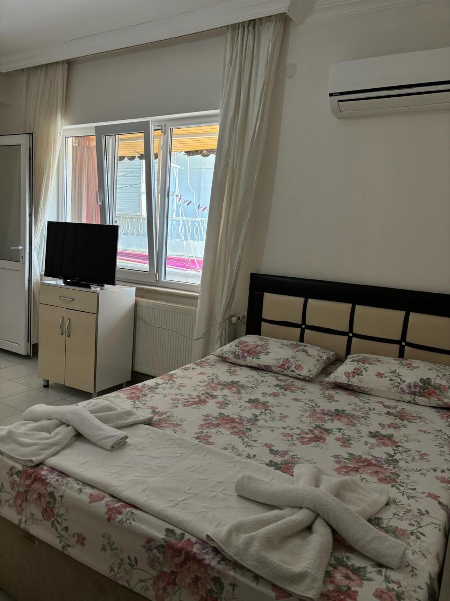 Cicek Aile Pansiyonu Ören Exterior foto